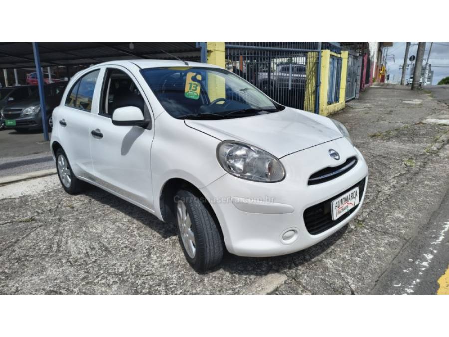 NISSAN - MARCH - 2012/2013 - Branca - R$ 34.500,00