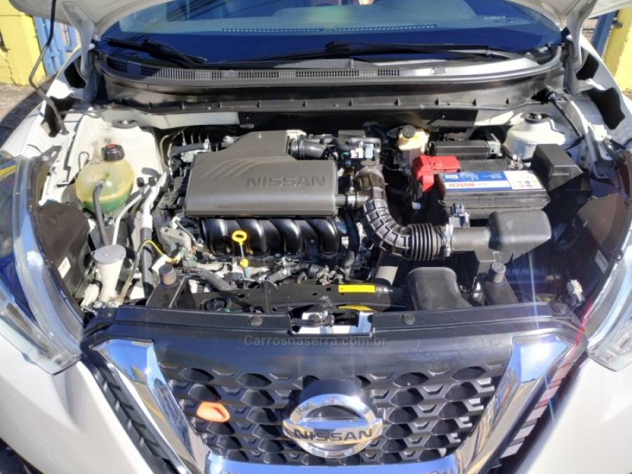 NISSAN - KICKS - 2016/2017 - Branca - R$ 82.900,00