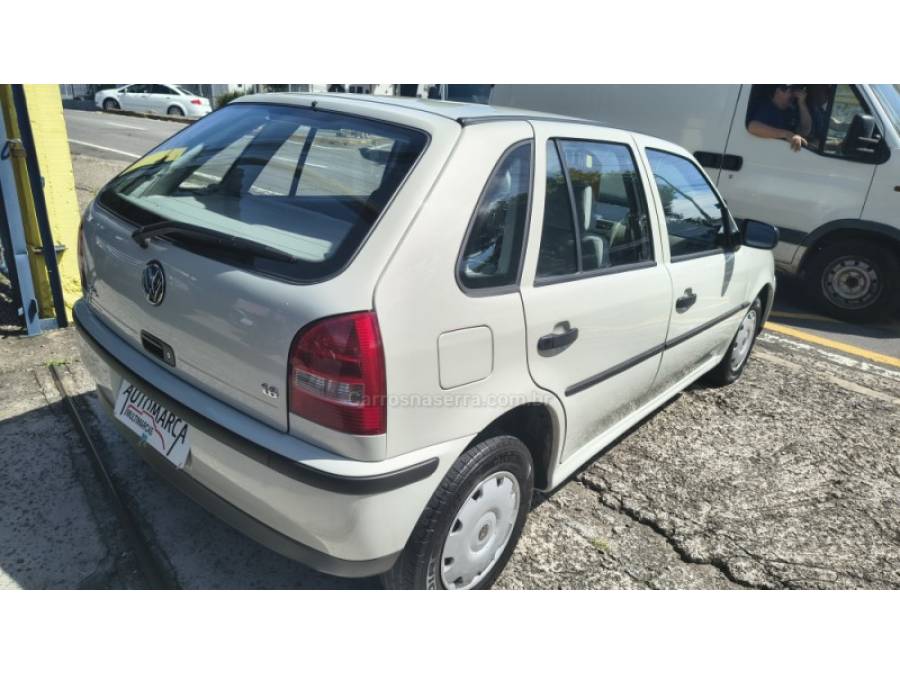 VOLKSWAGEN - GOL - 1999/2000 - Branca - R$ 32.000,00