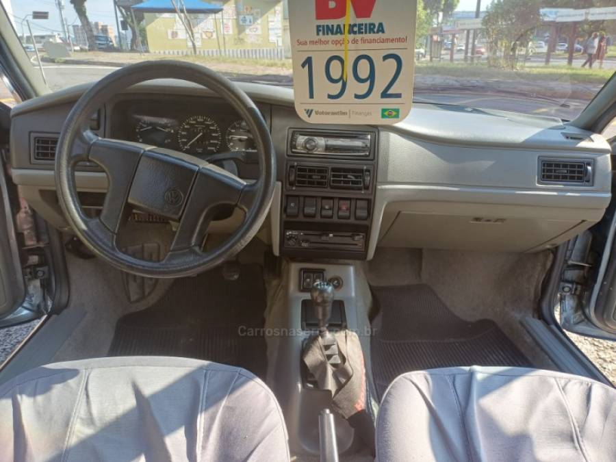VOLKSWAGEN - SANTANA - 1991/1992 - Cinza - R$ 23.000,00