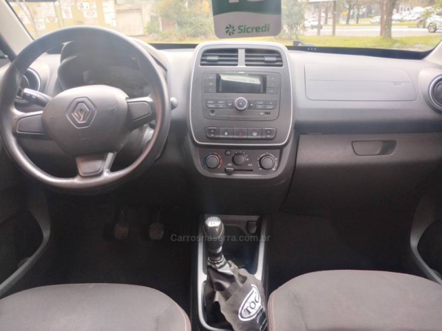 RENAULT - KWID - 2018/2018 - Branca - R$ 38.900,00