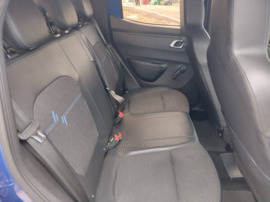 RENAULT - KWID - 2022/2023 - Azul - R$ 53.900,00