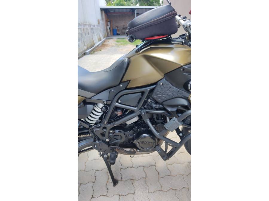 BMW - F 800 - 2013/2013 - Marrom - R$ 43.000,00