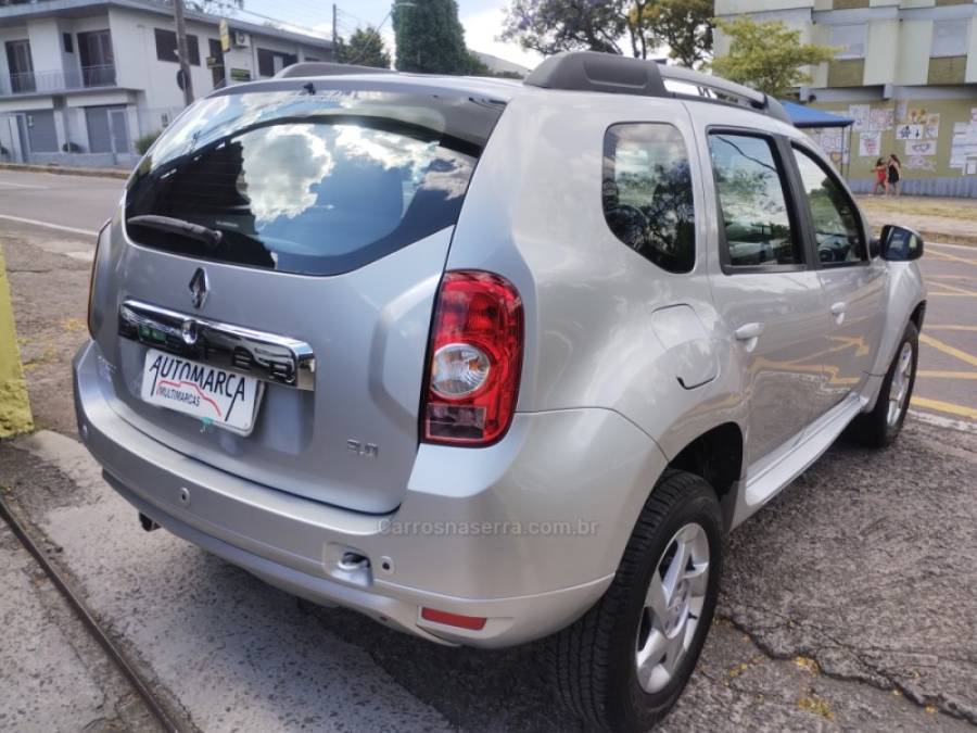 RENAULT - DUSTER - 2014/2014 - Prata - R$ 54.500,00