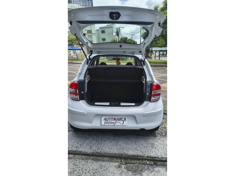 NISSAN - MARCH - 2012/2013 - Branca - R$ 34.500,00