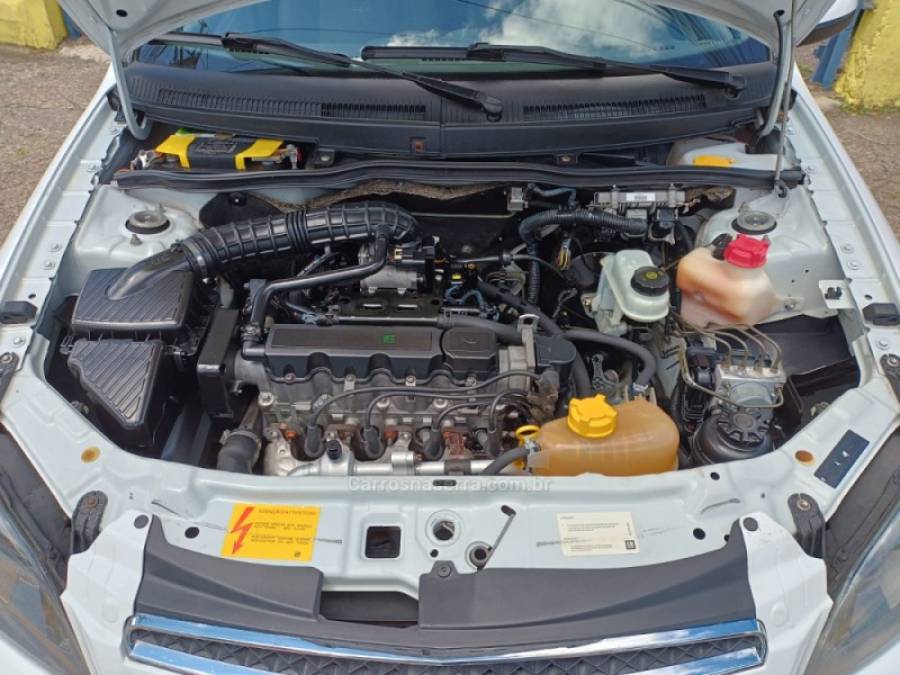 CHEVROLET - CELTA - 2013/2014 - Branca - R$ 33.500,00