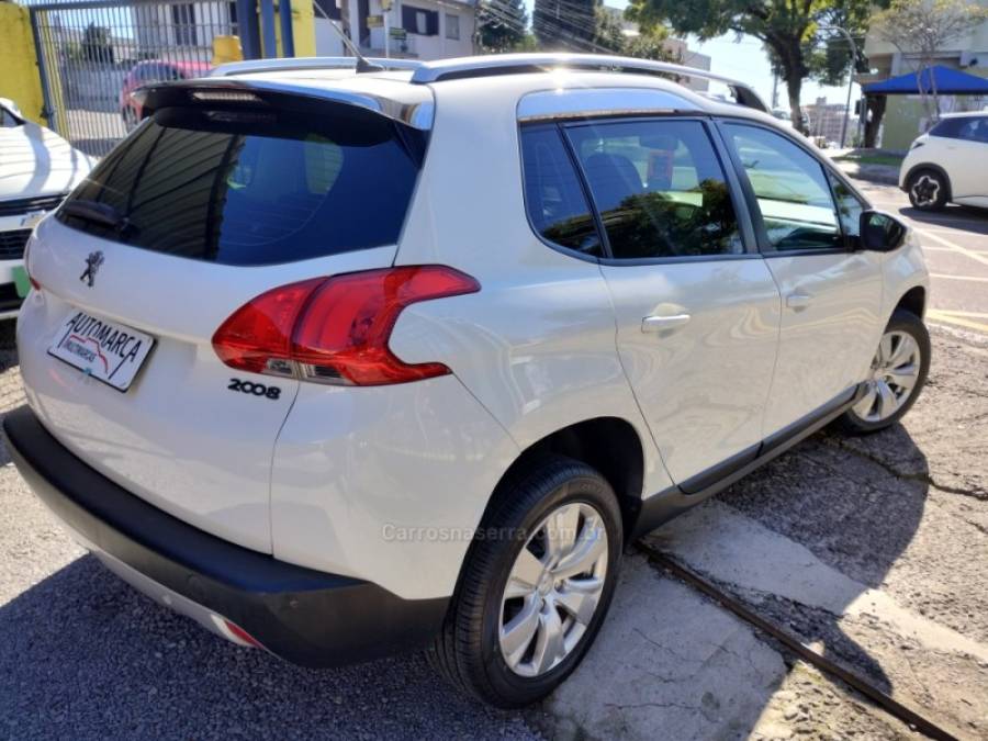 PEUGEOT - 2008 - 2015/2016 - Branca - R$ 53.900,00