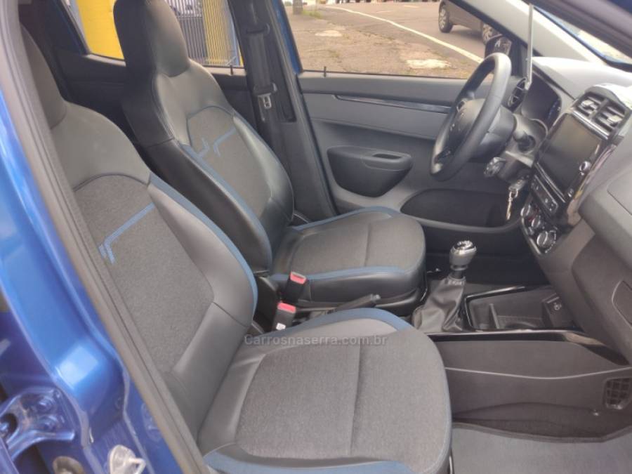 RENAULT - KWID - 2022/2023 - Azul - R$ 53.900,00