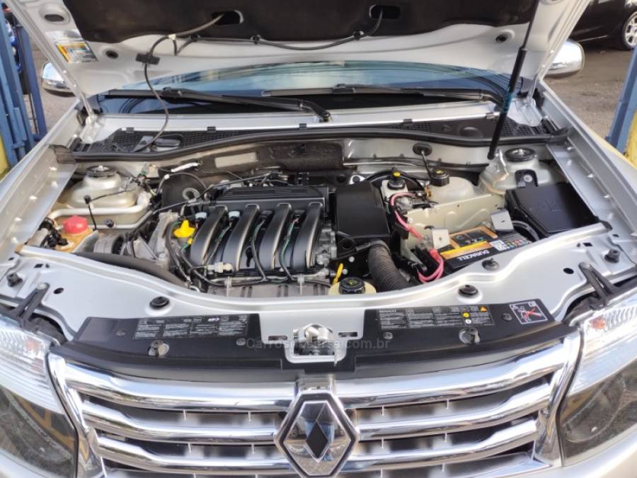 RENAULT - DUSTER - 2013/2014 - Prata - Sob Consulta