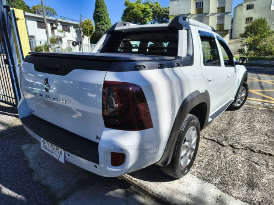 RENAULT - DUSTER OROCH - 2020/2020 - Branca - R$ 80.000,00
