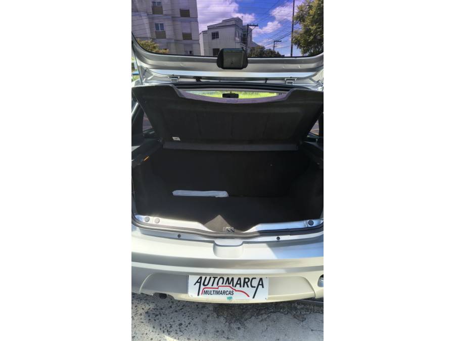 RENAULT - SANDERO - 2012/2013 - Prata - R$ 33.900,00