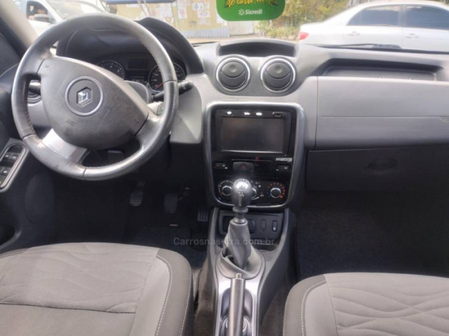 RENAULT - DUSTER - 2014/2014 - Prata - R$ 54.500,00