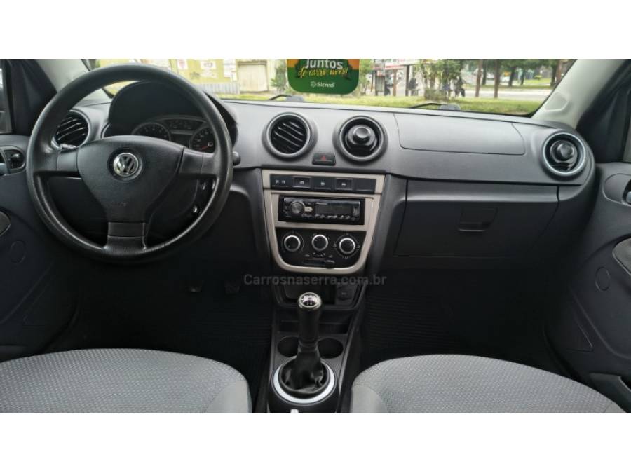 VOLKSWAGEN - VOYAGE - 2010/2011 - Cinza - Sob Consulta