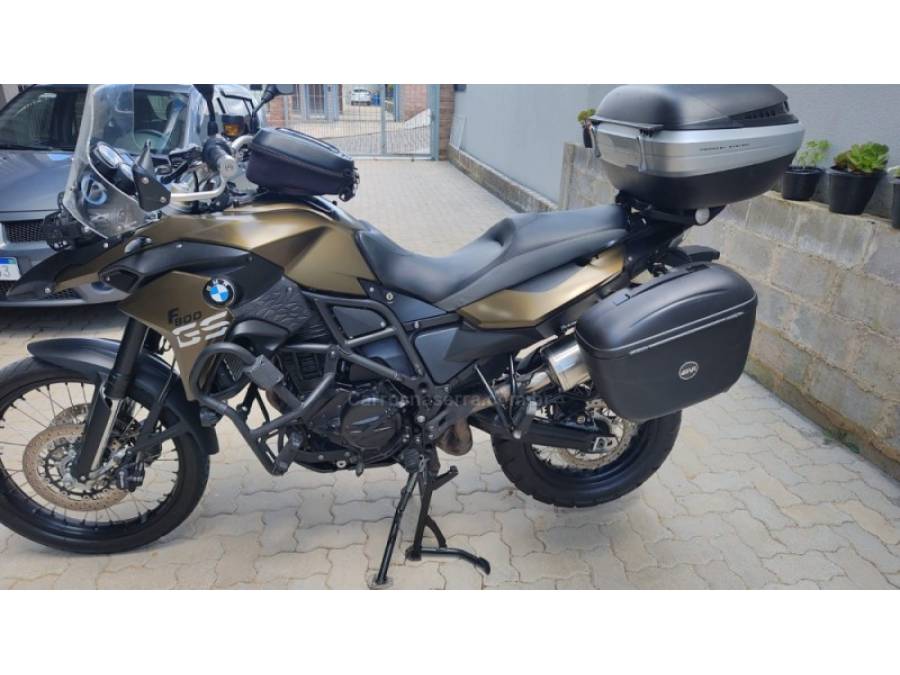 BMW - F 800 - 2013/2013 - Marrom - R$ 43.000,00