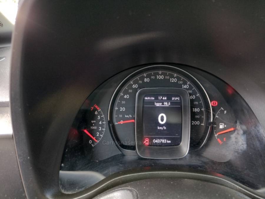 FIAT - STRADA - 2023/2023 - Branca - R$ 109.800,00