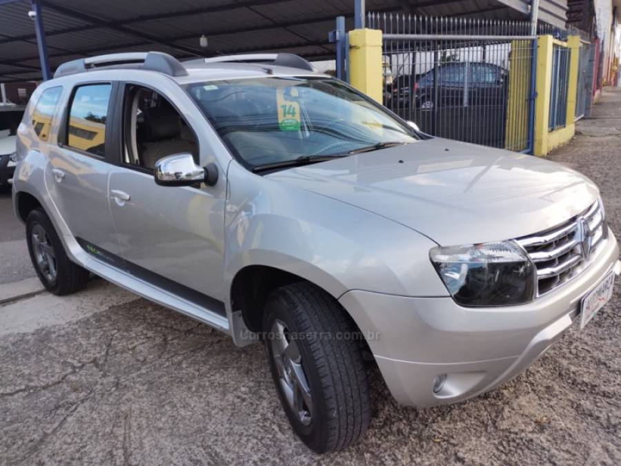 RENAULT - DUSTER - 2013/2014 - Prata - Sob Consulta