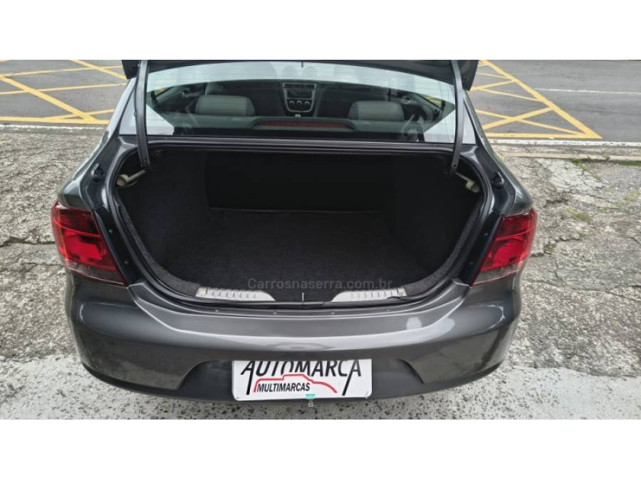 VOLKSWAGEN - VOYAGE - 2010/2011 - Cinza - Sob Consulta