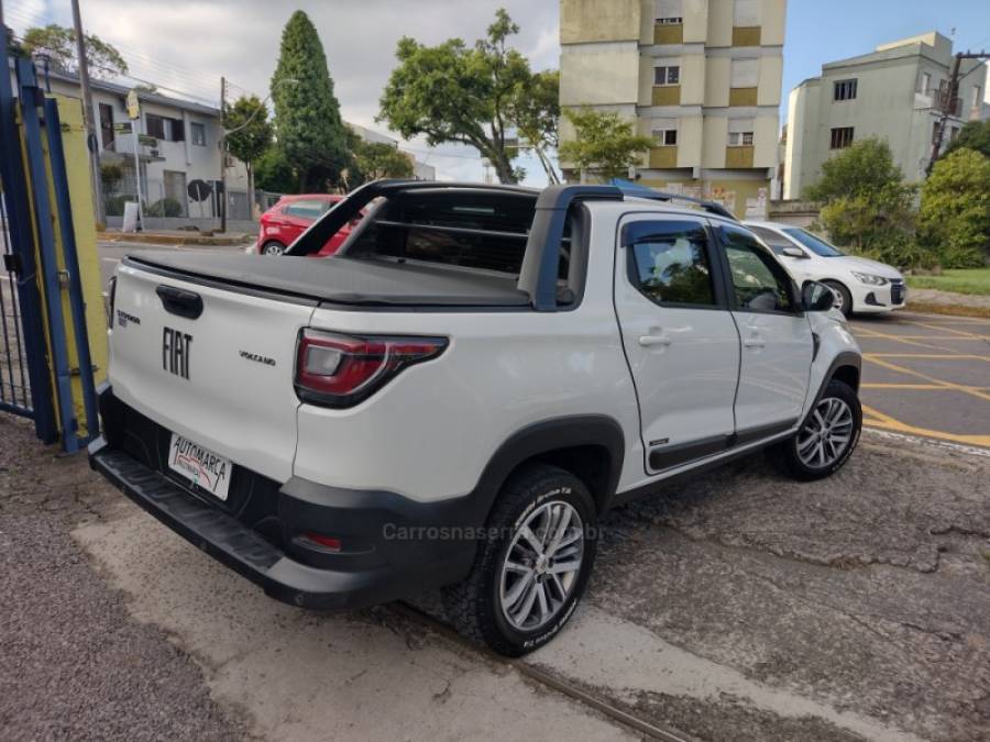 FIAT - STRADA - 2023/2023 - Branca - R$ 109.800,00