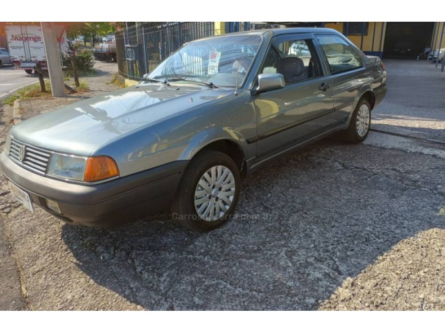 VOLKSWAGEN - SANTANA - 1991/1992 - Cinza - R$ 23.000,00