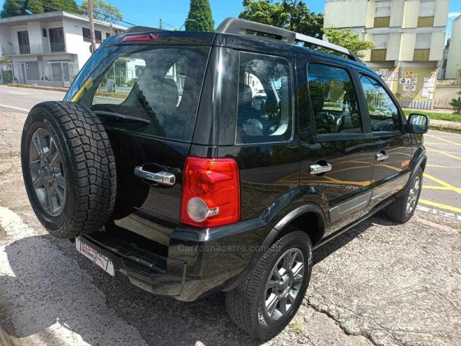 FORD - ECOSPORT - 2011/2012 - Preta - R$ 41.500,00