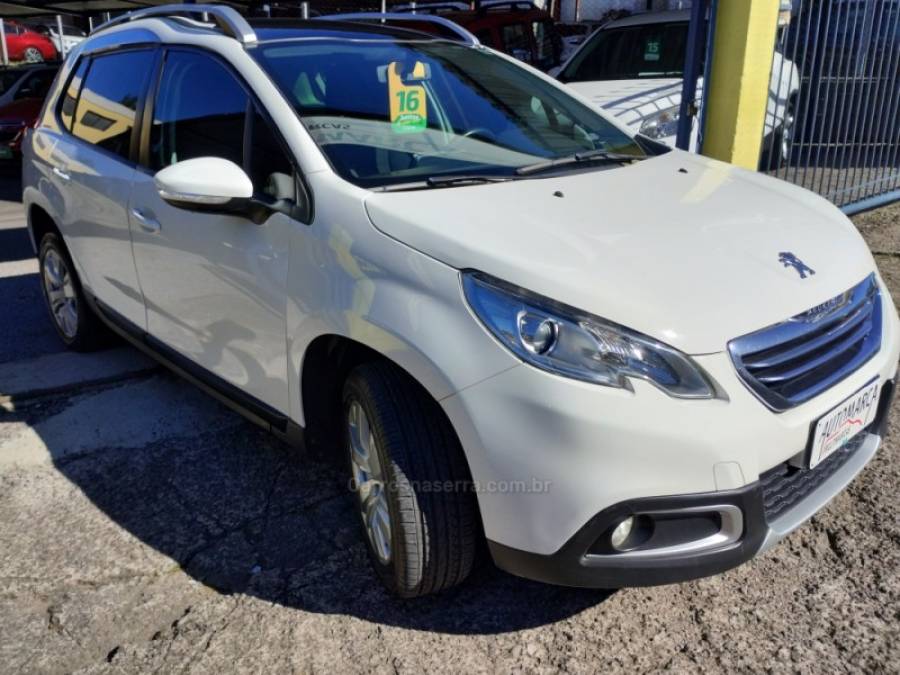 PEUGEOT - 2008 - 2015/2016 - Branca - R$ 53.900,00